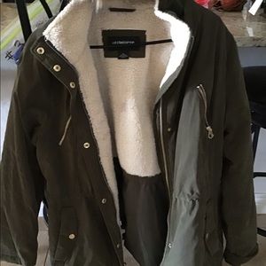 Women over size coat only worn a few times